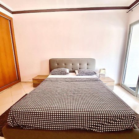 Anfa 28 - 2 Bedrooms - Well Located Apartment - Large And Pleasant Casablanca Kültér fotó