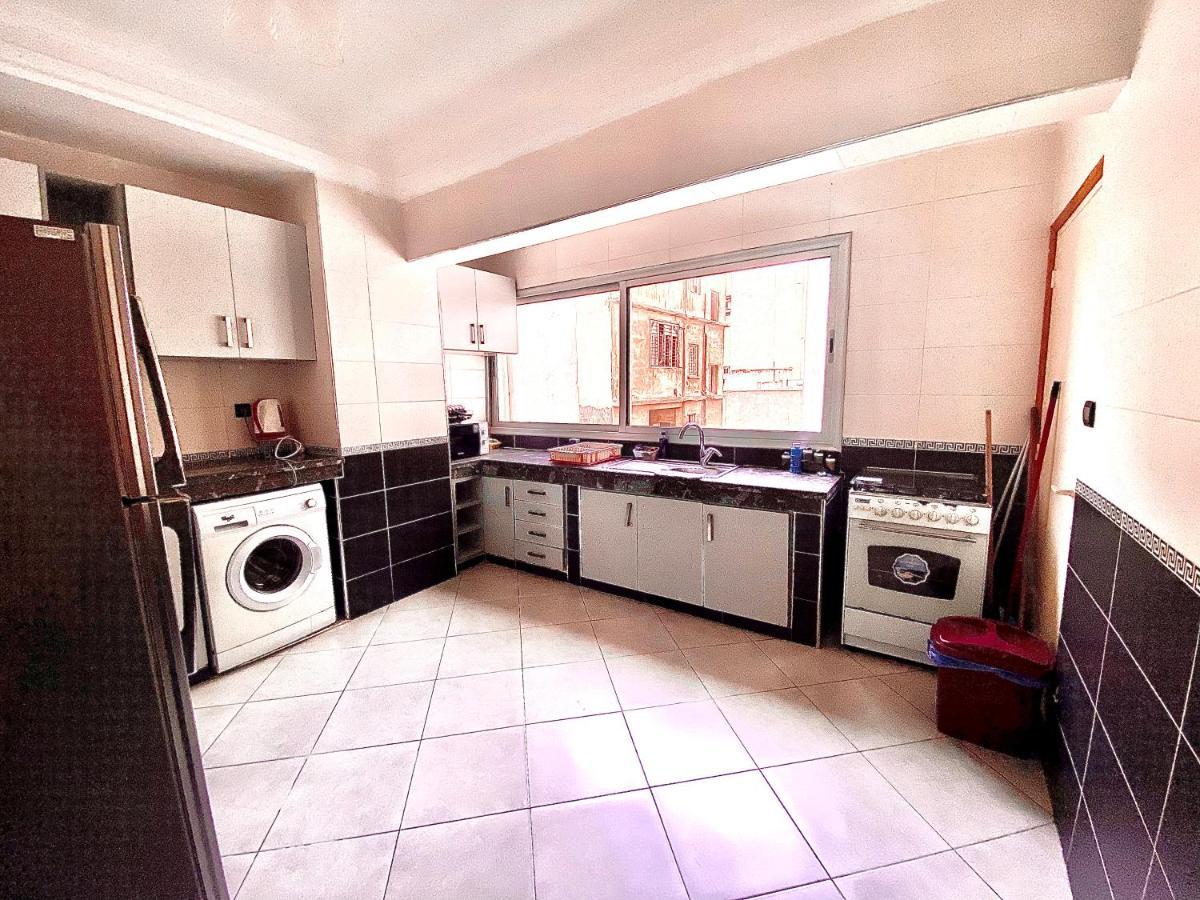 Anfa 28 - 2 Bedrooms - Well Located Apartment - Large And Pleasant Casablanca Kültér fotó