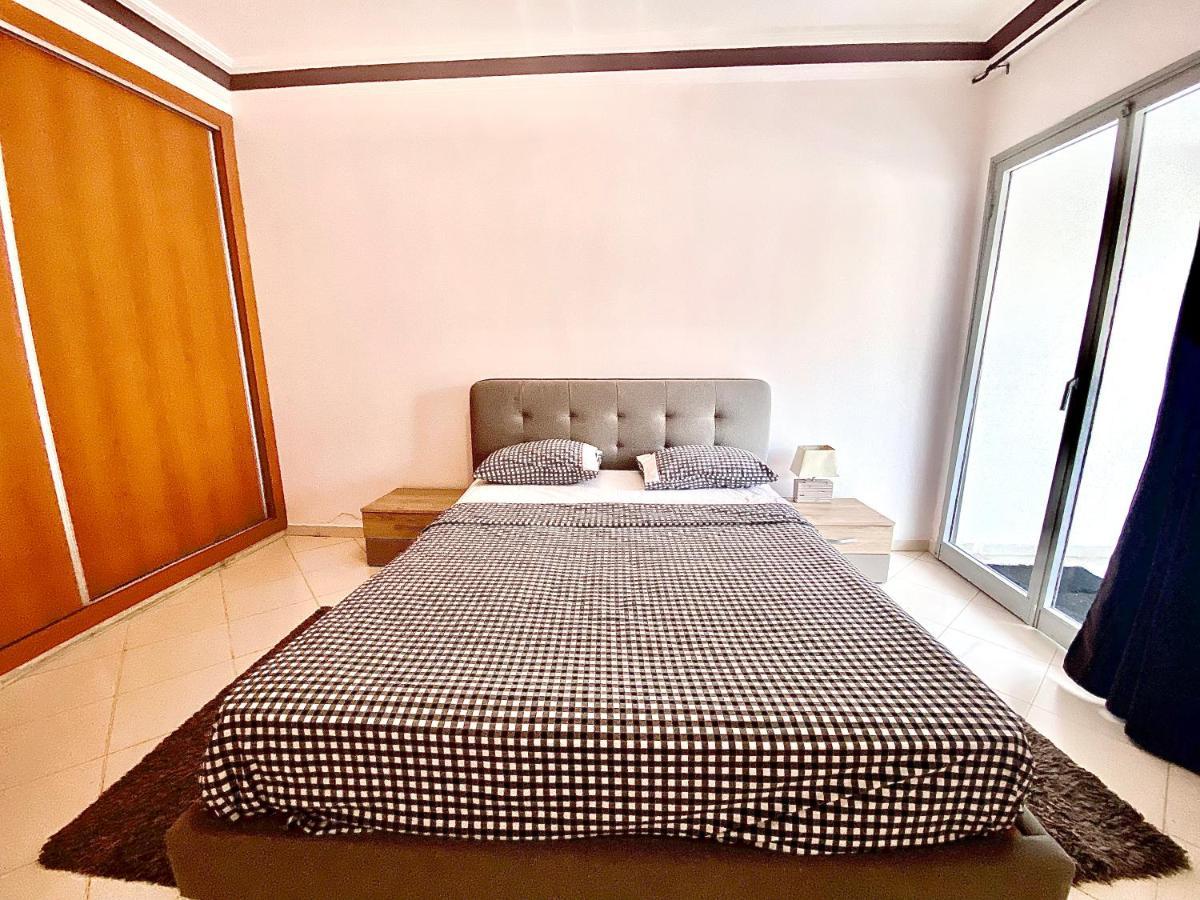 Anfa 28 - 2 Bedrooms - Well Located Apartment - Large And Pleasant Casablanca Kültér fotó
