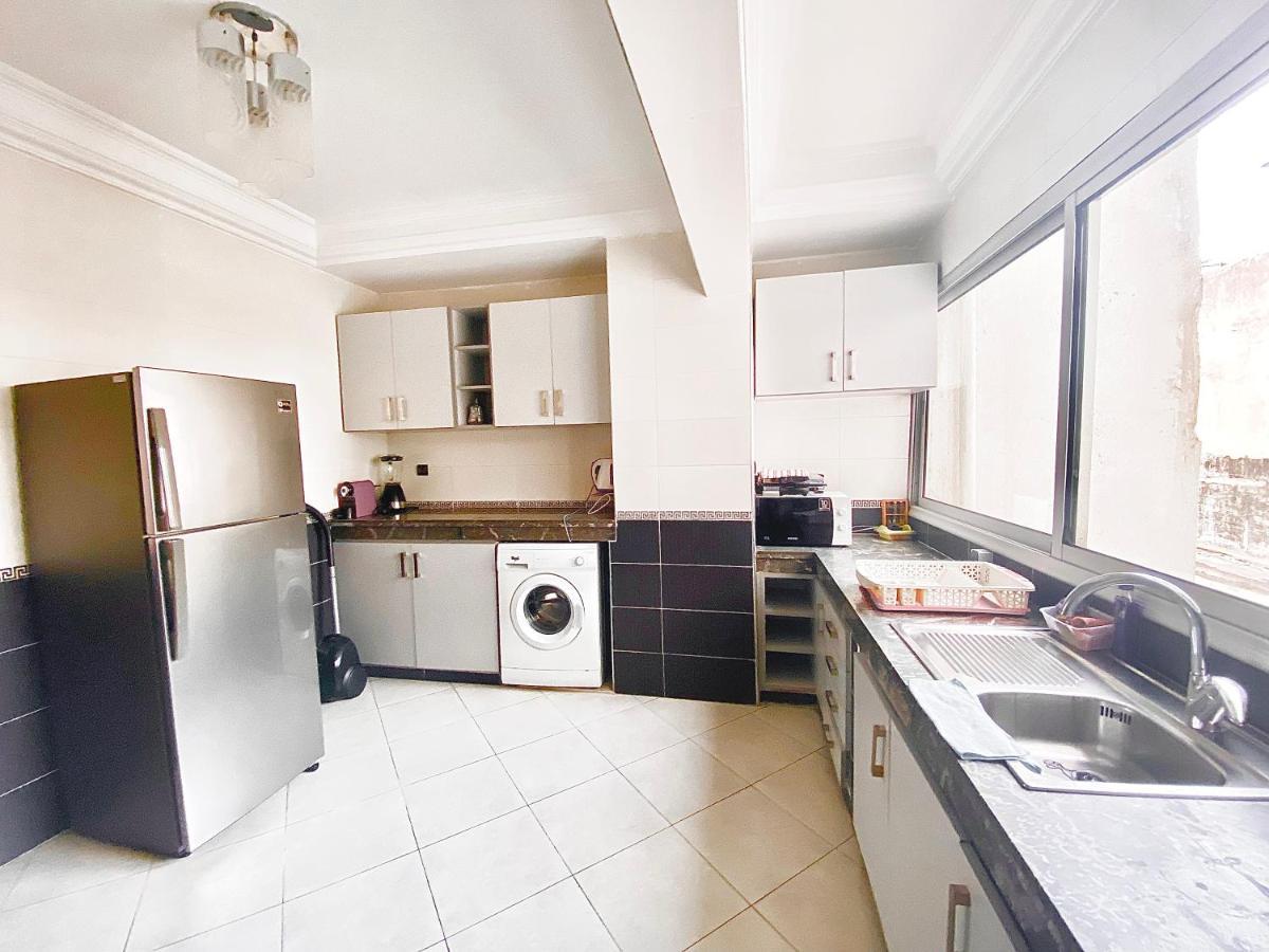 Anfa 28 - 2 Bedrooms - Well Located Apartment - Large And Pleasant Casablanca Kültér fotó