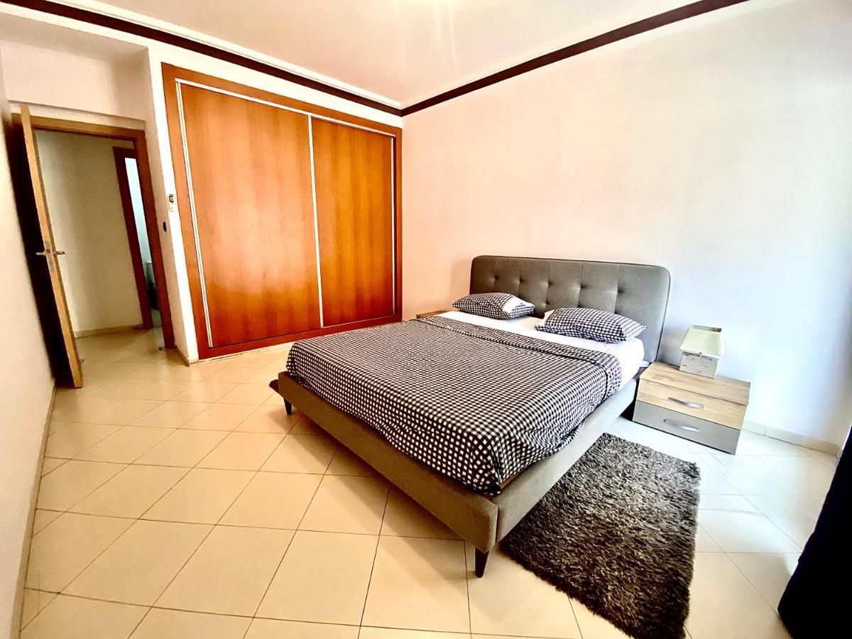 Anfa 28 - 2 Bedrooms - Well Located Apartment - Large And Pleasant Casablanca Kültér fotó